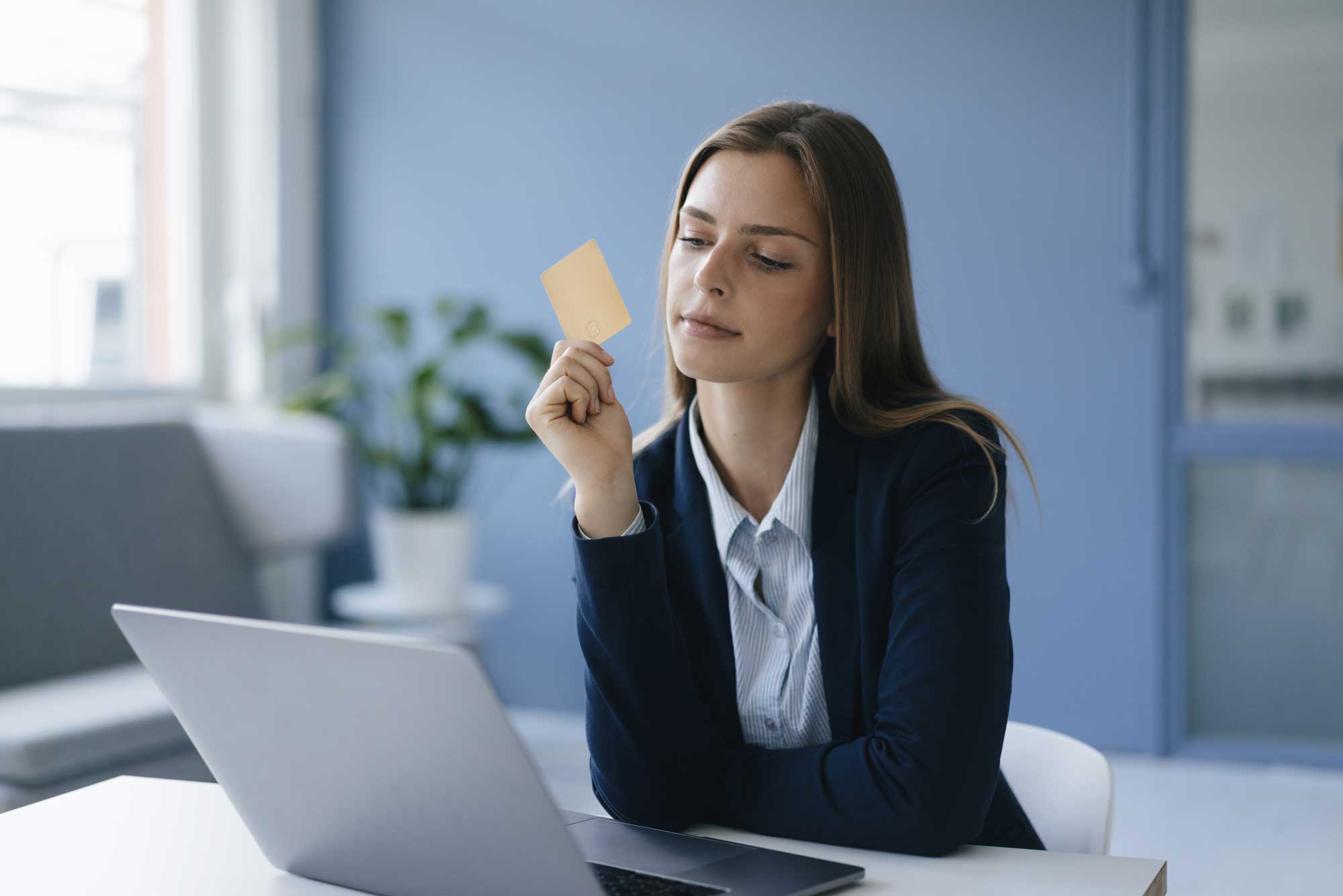 https://creditvana.pxf.io/EEBoGQ